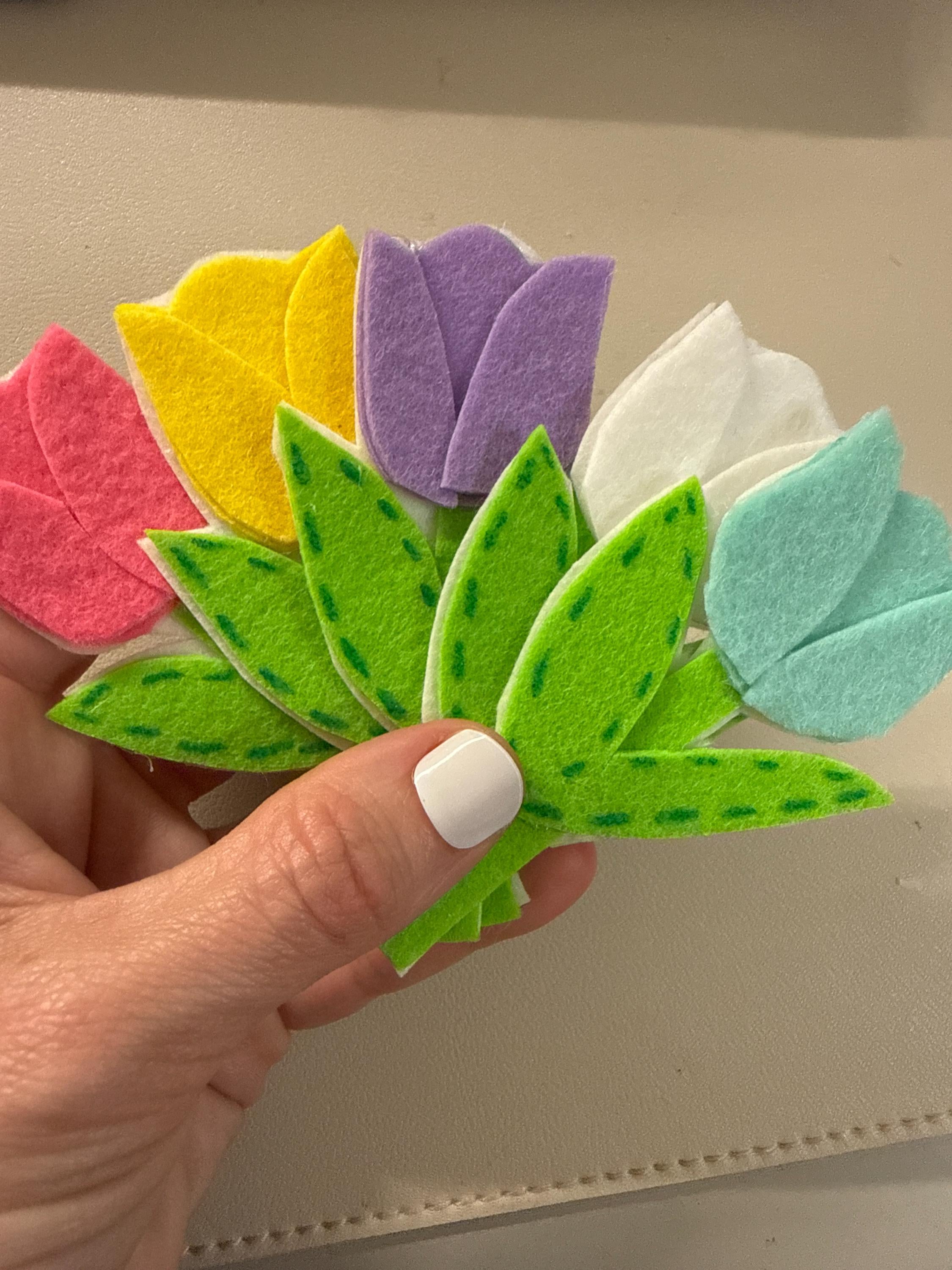 Felt Ladybug Story Set: Spring Tulips Counting Game