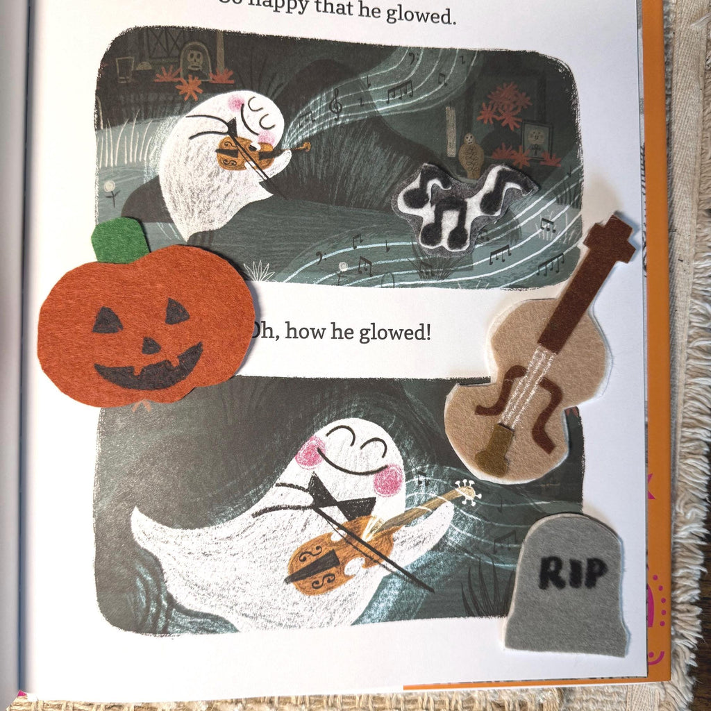 Gustavo the Shy Ghost Felt Story Set: Handmade Storytelling Props